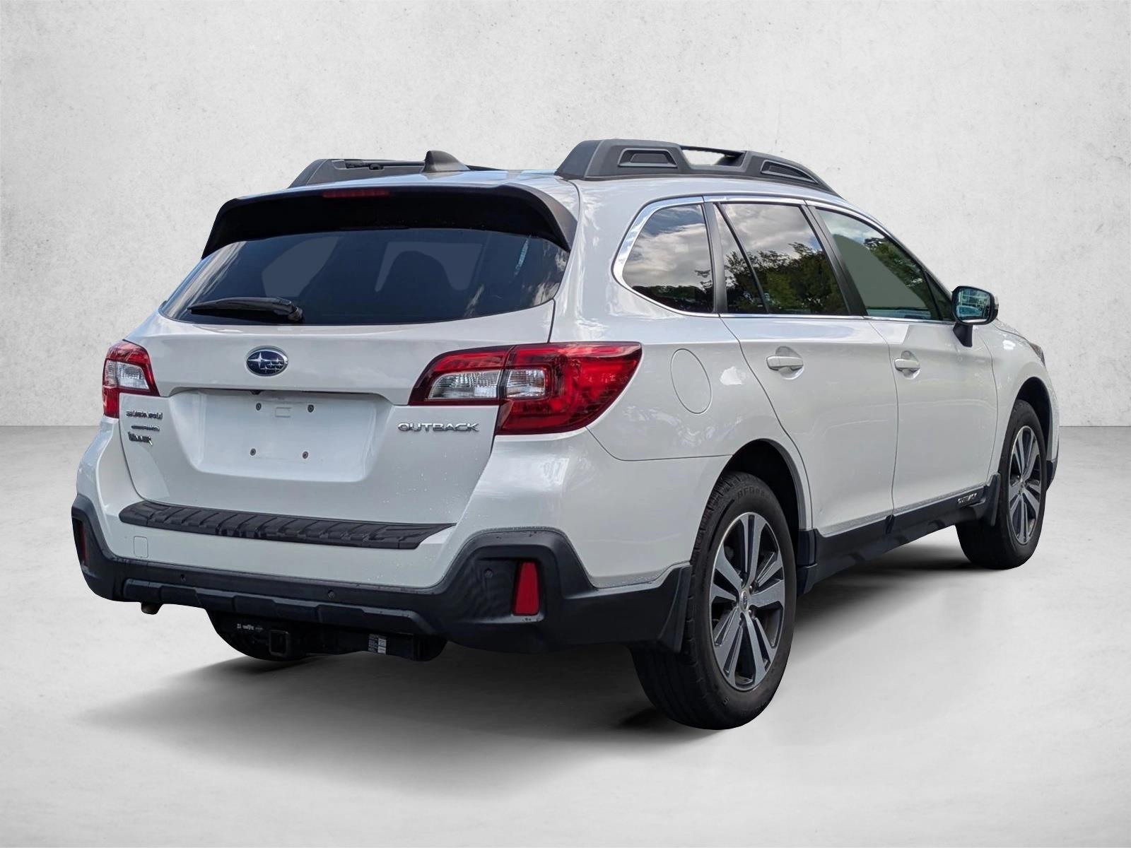 2018 Subaru Outback Limited - Photo 6