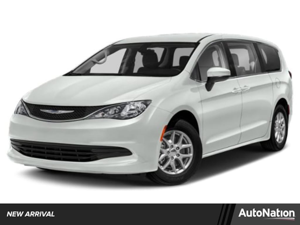 Used 2018 Chrysler Pacifica Touring Van