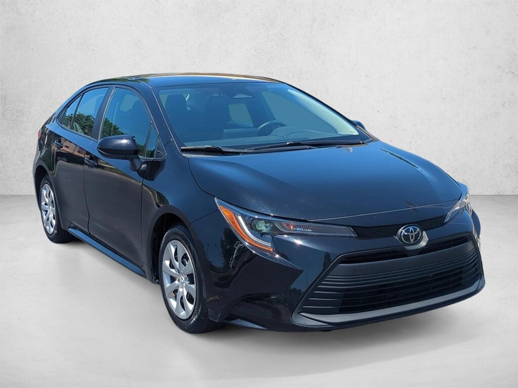 Used 2024 Toyota Corolla LE Sedan