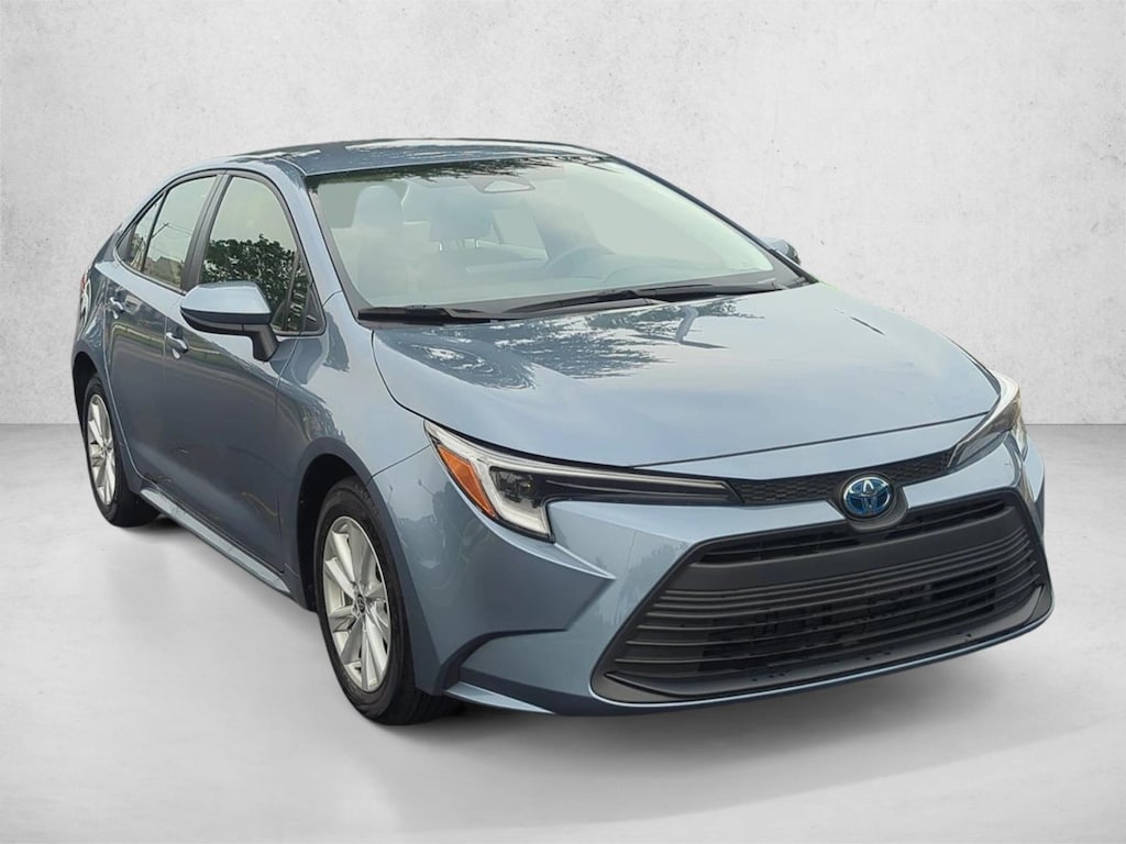 Used 2025 Toyota Corolla Hybrid LE Sedan