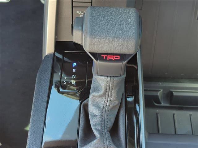 2025 Toyota Tundra SR5 - Photo 15
