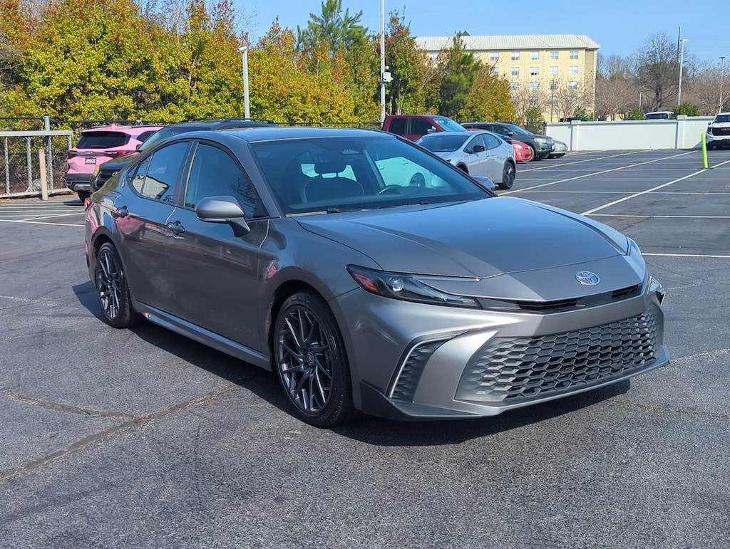 Used 2025 Toyota Camry SE Sedan