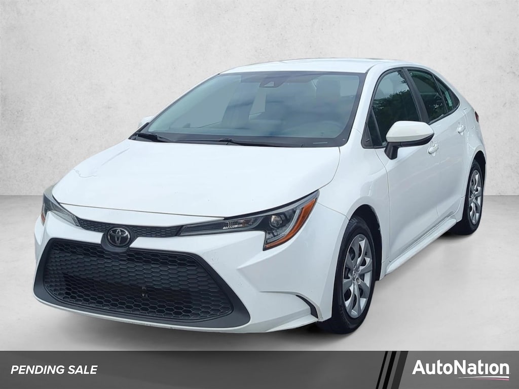 Used 2022 Toyota Corolla LE Sedan