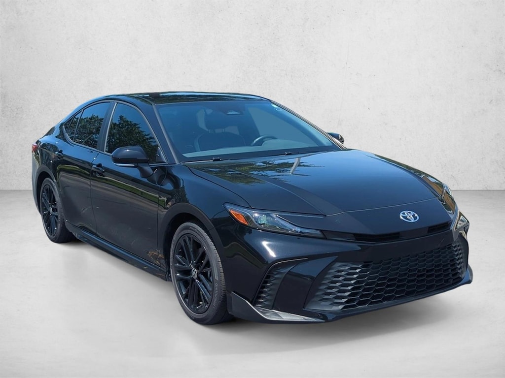 Certified 2025 Toyota Camry SE Sedan