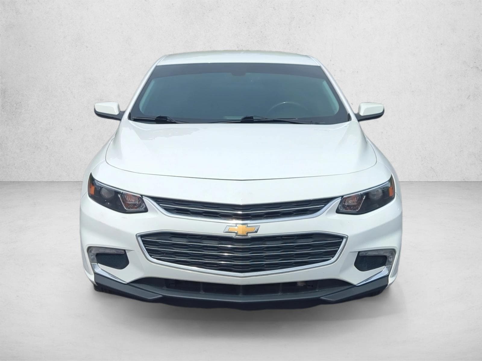 Used 2018 Chevrolet Malibu 1LT with VIN 1G1ZD5ST5JF223898 for sale in Lithia Springs, GA