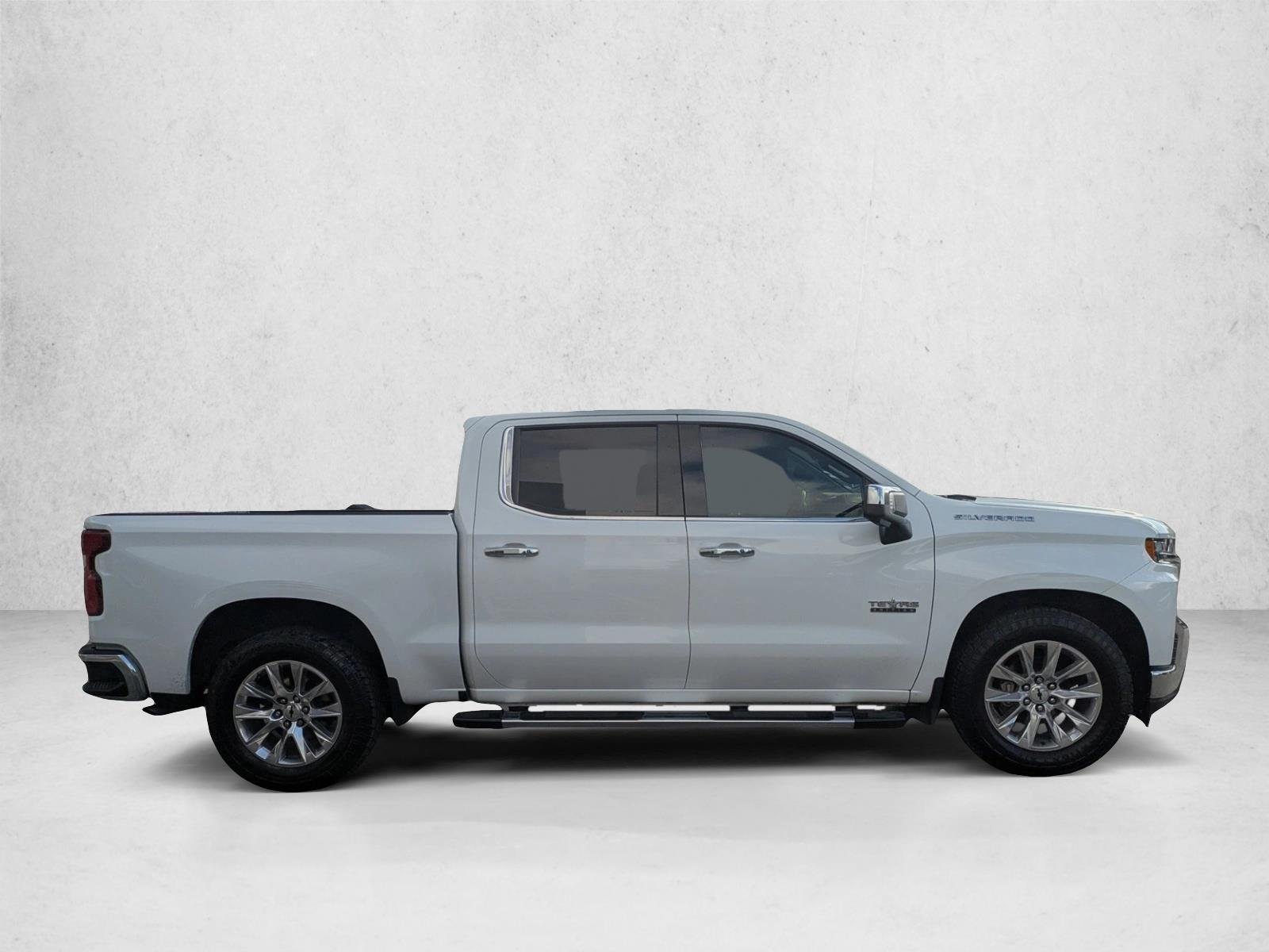 2021 Chevrolet Silverado 1500 LTZ photo 2