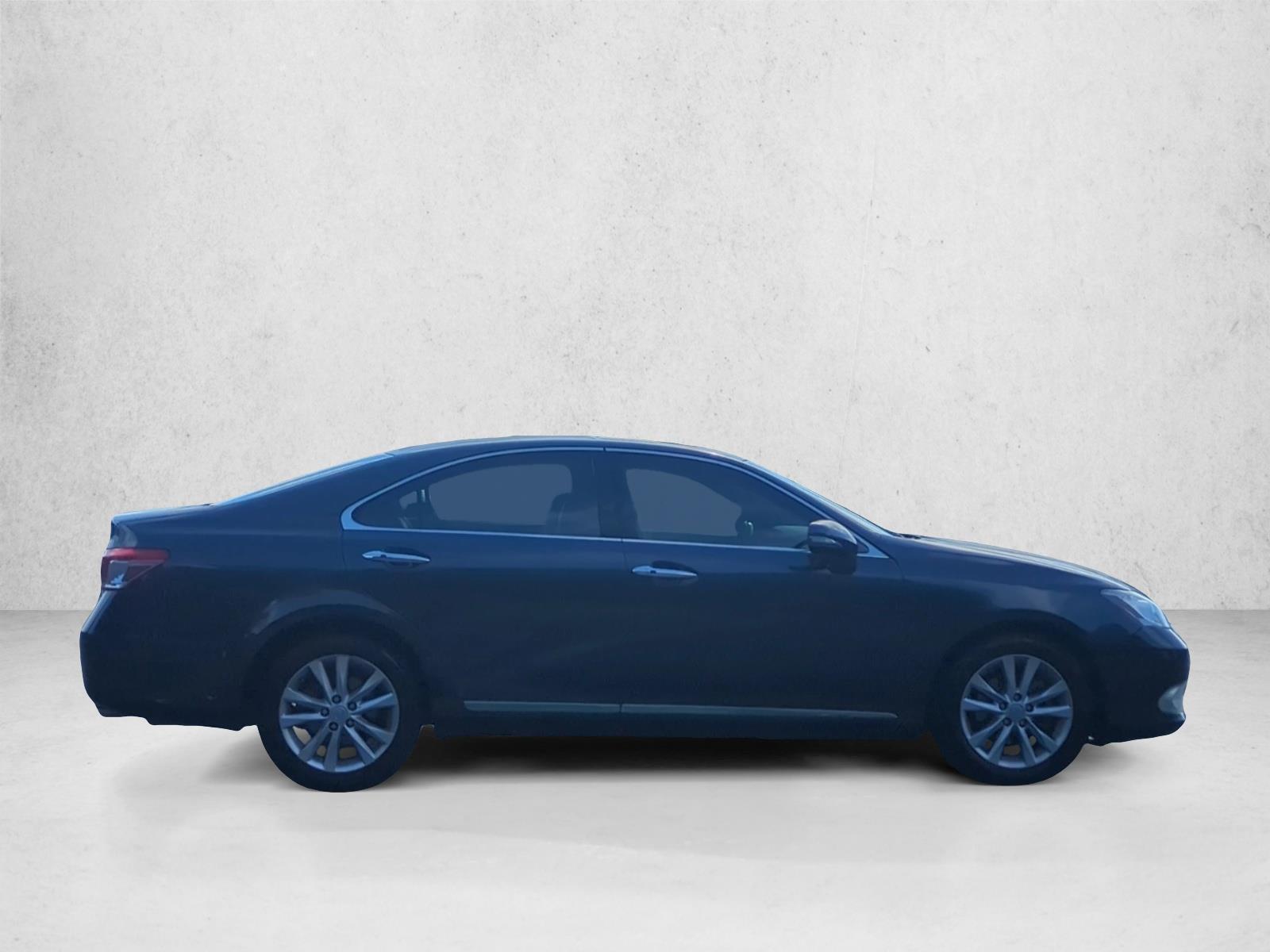 2010 Lexus ES 350 Base photo 4