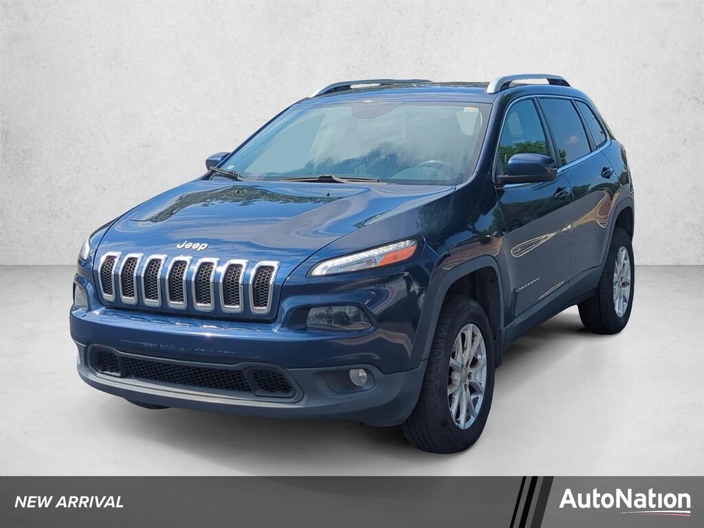 Used 2018 Jeep Cherokee Latitude Plus 4x4 SUV