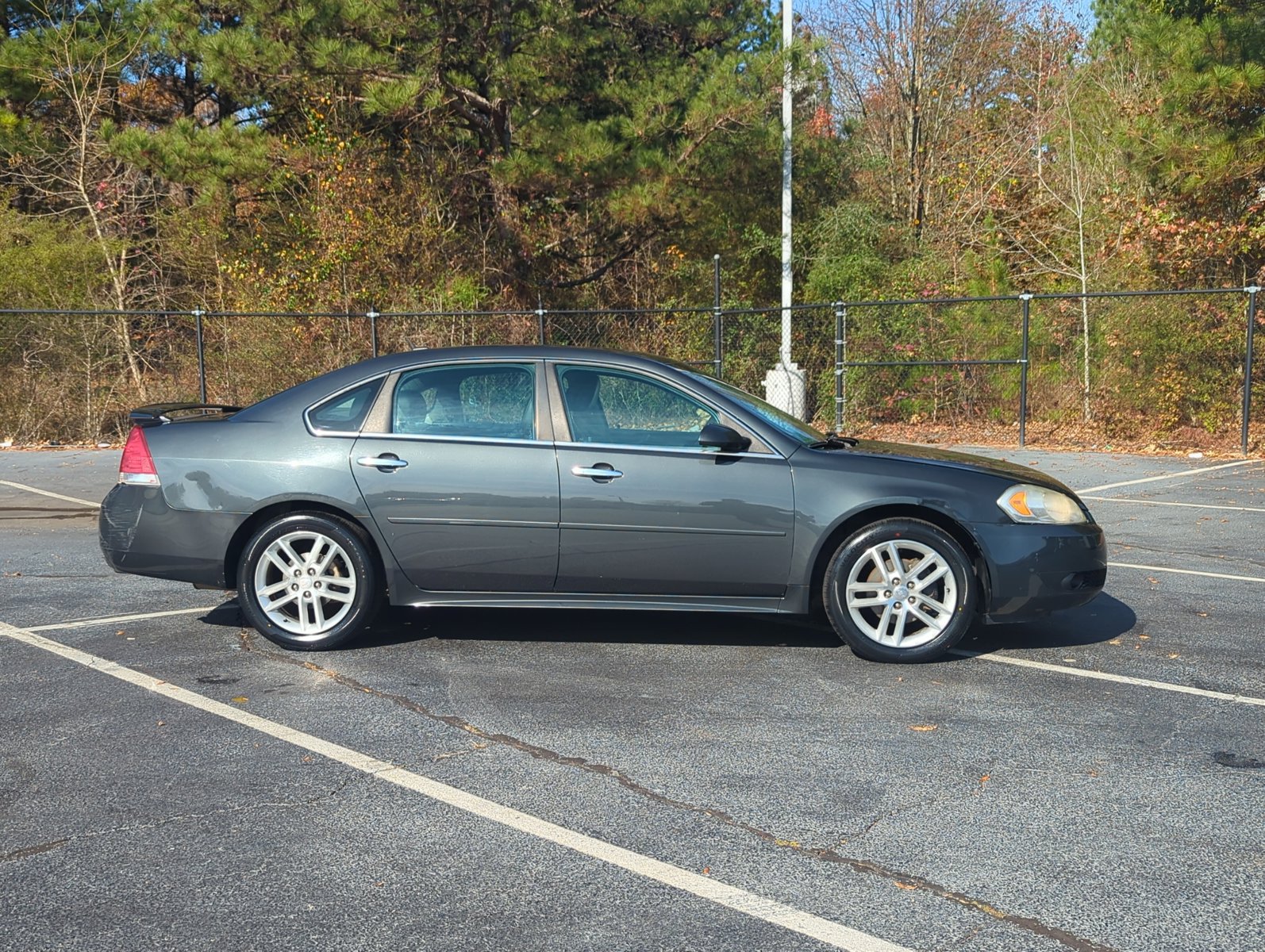 2012 Chevrolet Impala LTZ photo 4