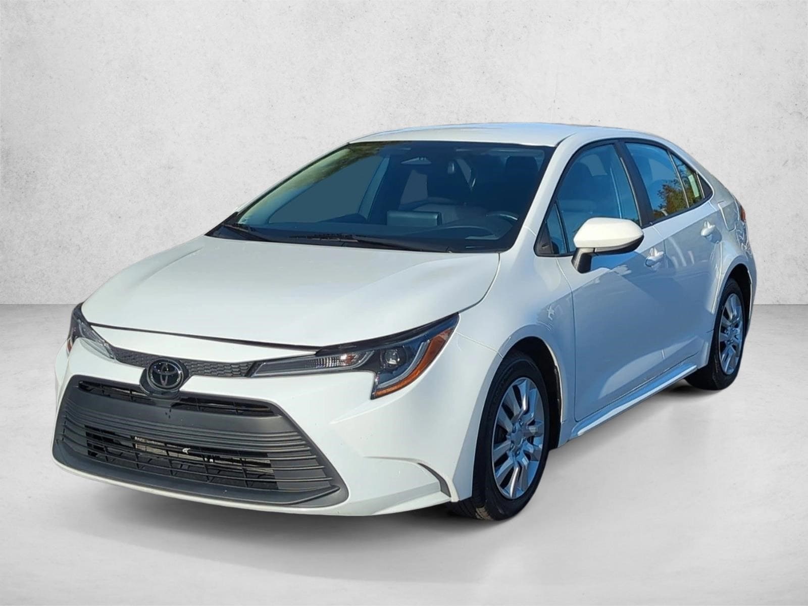 2023 Toyota Corolla LE's photo