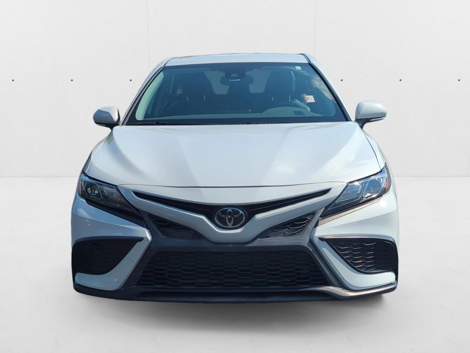 2023 Toyota Camry SE photo 2