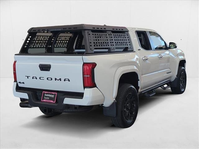 2025 Toyota Tacoma SR5 - Photo 4