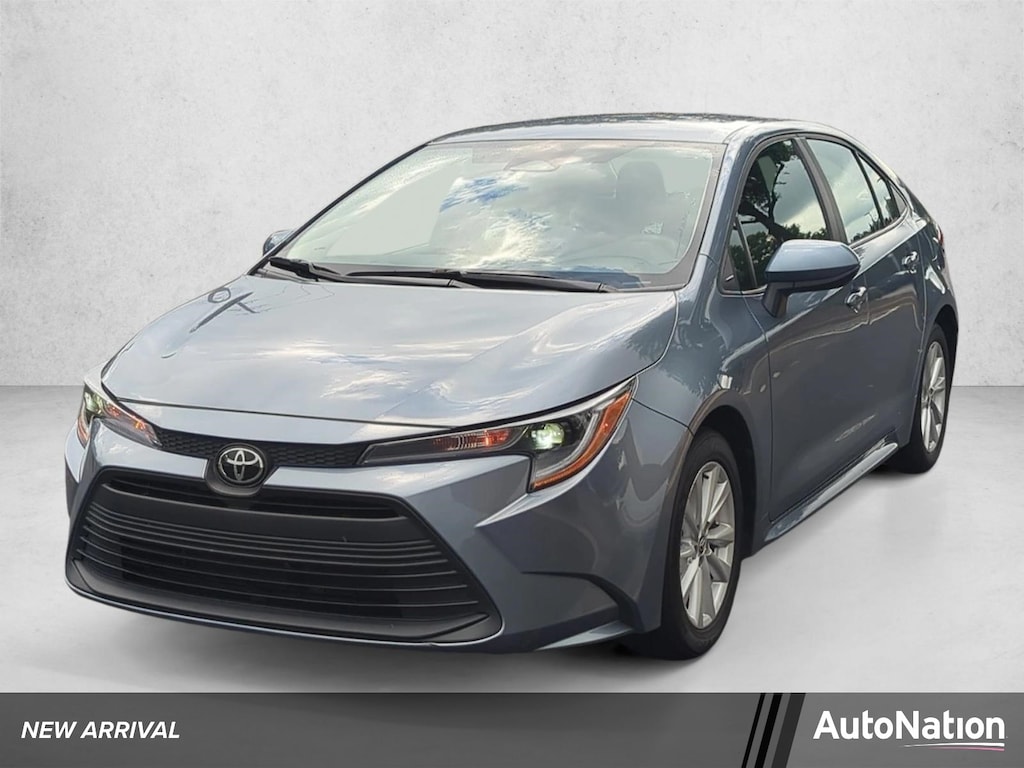 Used 2025 Toyota Corolla LE Sedan