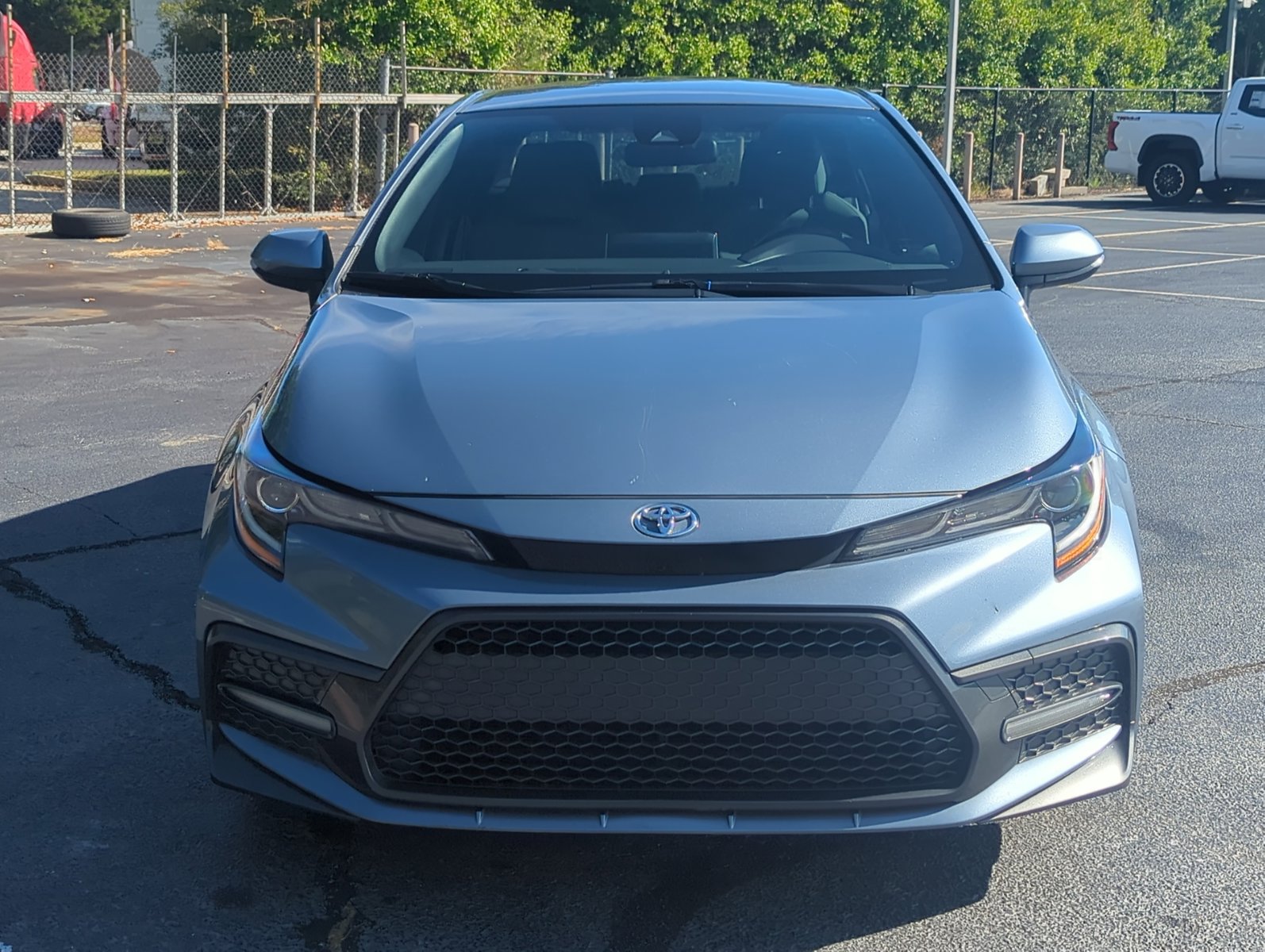 2020 Toyota Corolla SE photo 2