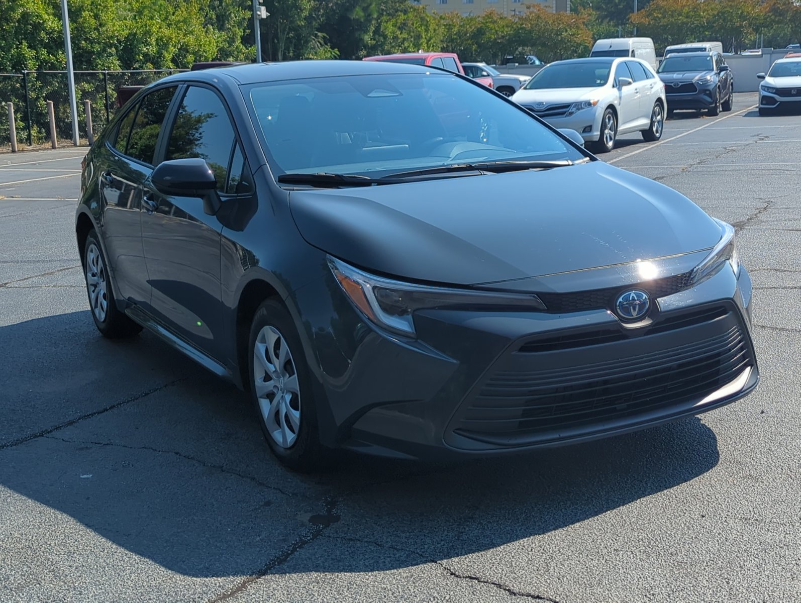 2025 Toyota Corolla Hybrid LE photo 3