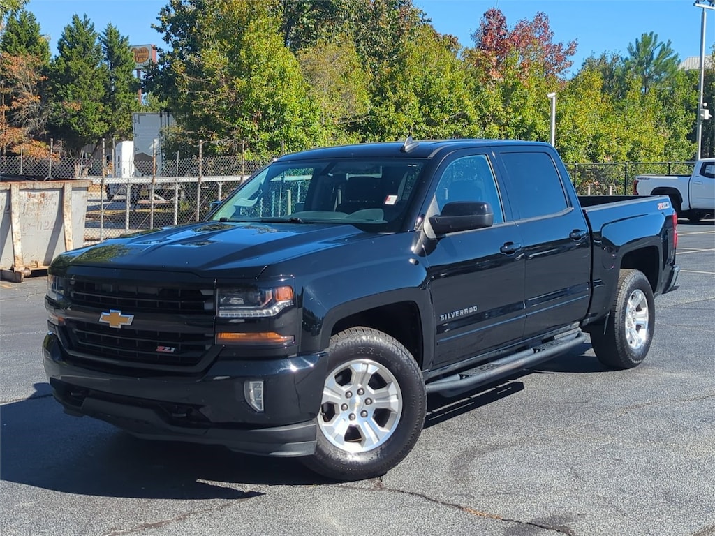 Used 2017 Chevrolet Silverado 1500 LT Truck Crew Cab