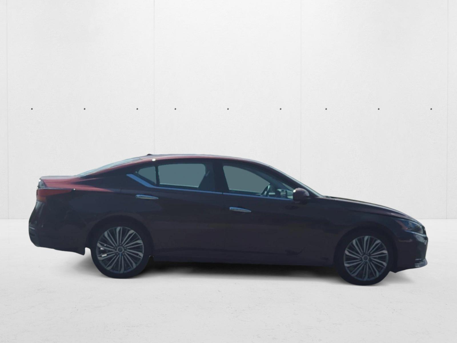 2024 Nissan Altima 2.5 SL photo 4
