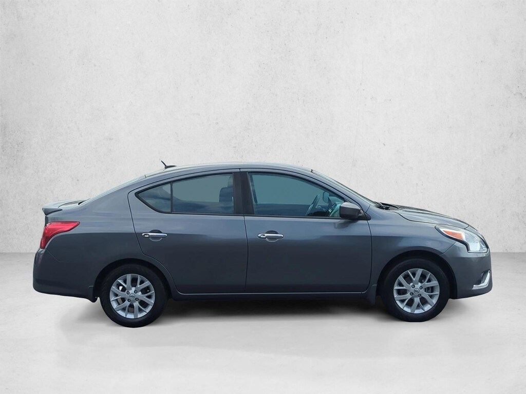 Used 2019 Nissan Versa 1.6 SV Sedan