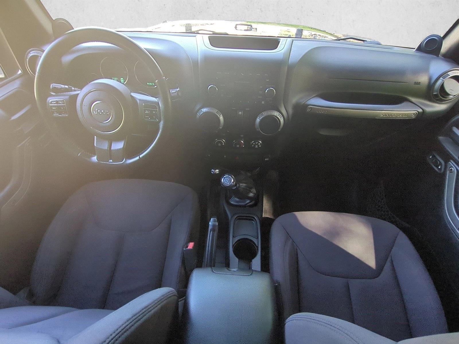 2013 Jeep Wrangler Sport - Photo 16