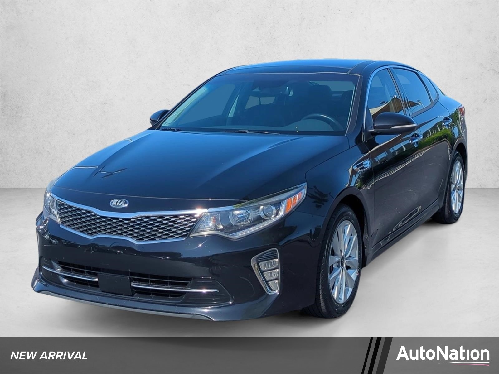 2018 Kia Optima EX AT's photo