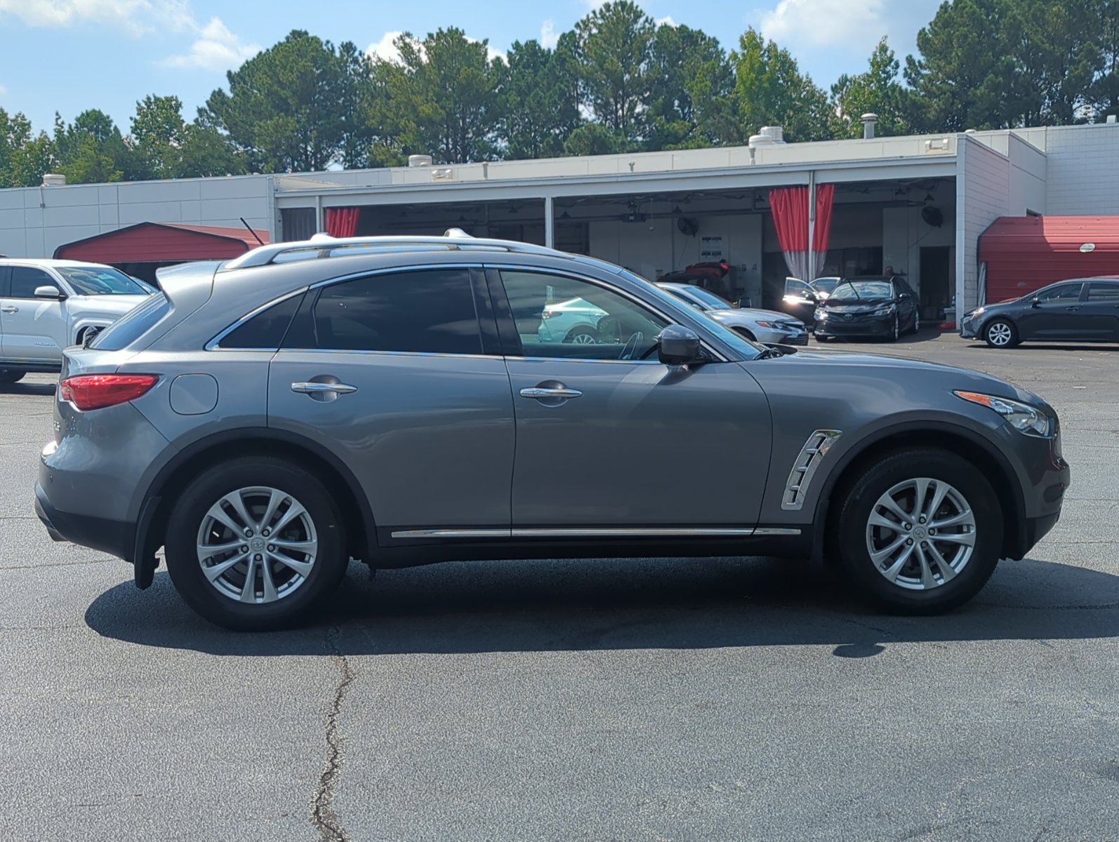 2012 Infiniti FX35 photo 3