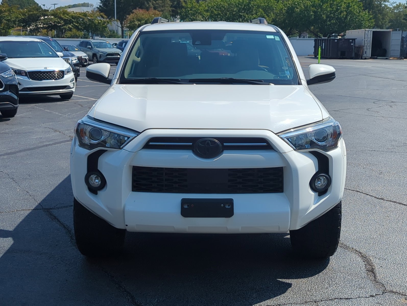 2020 Toyota 4Runner SR5 photo 2