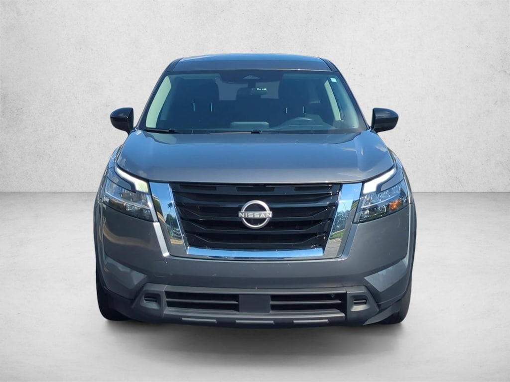 Used 2025 Nissan Pathfinder S SUV