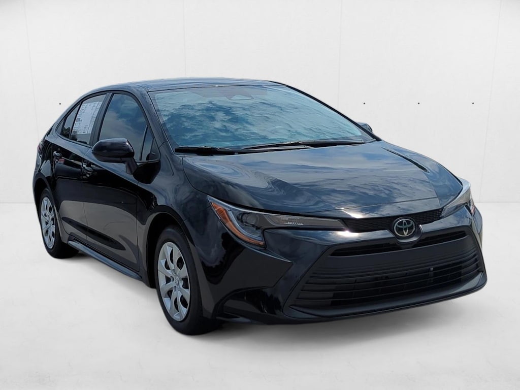 Used 2025 Toyota Corolla LE Sedan
