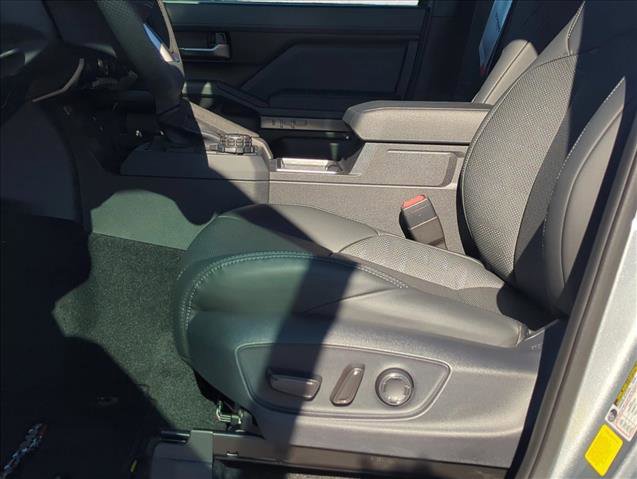 2025 Toyota Tacoma TRD Sport - Photo 17