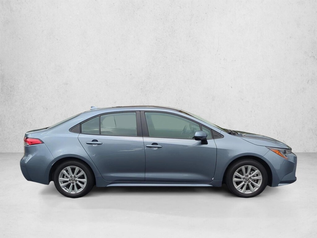 Used 2025 Toyota Corolla LE Sedan