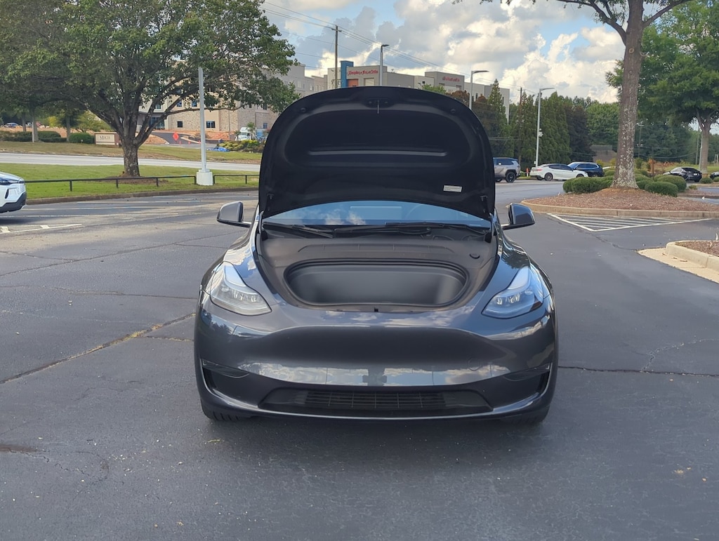 Used 2025 Tesla Model Y Long Range SUV