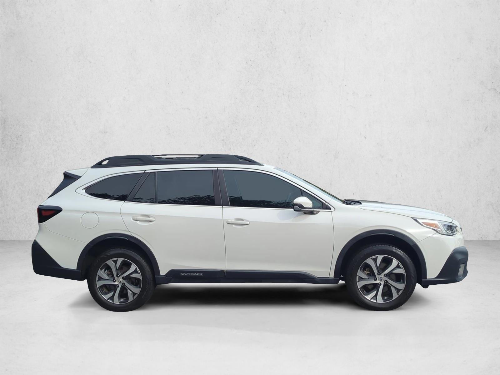 2022 Subaru Outback Limited photo 4