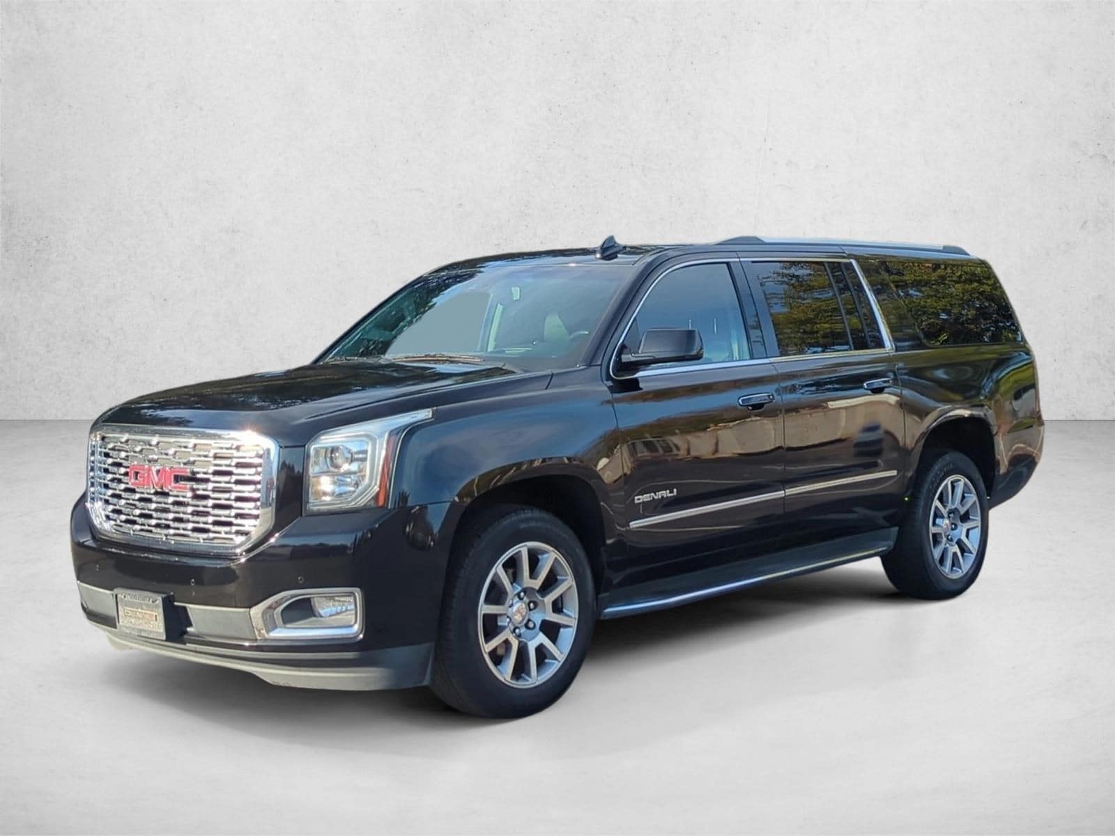 2019 GMC Yukon XL Denali's photo