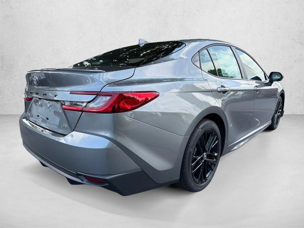Used 2026 Toyota Camry SE Sedan
