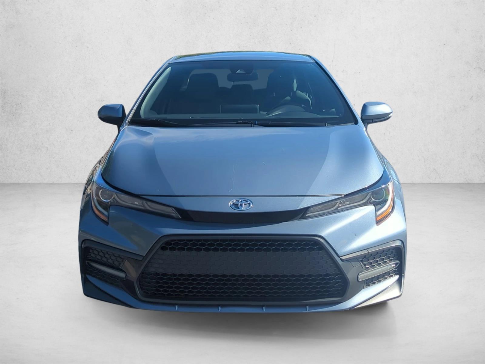 2020 Toyota Corolla SE photo 2