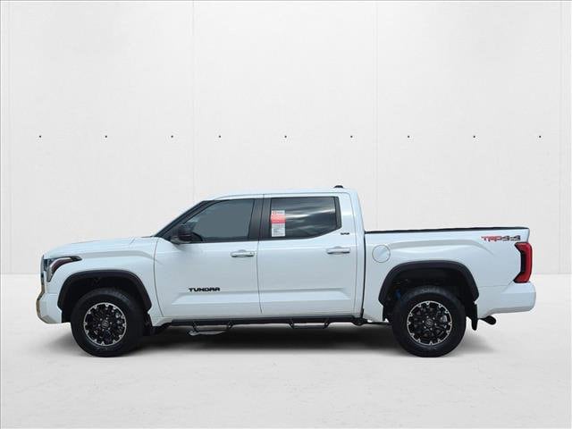 2025 Toyota Tundra SR5 - Photo 8