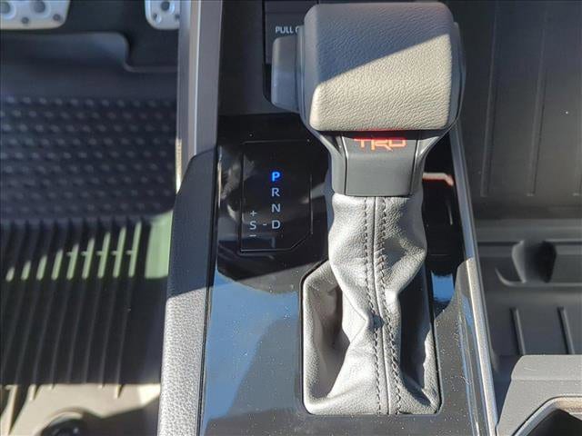 2025 Toyota Tundra SR5 - Photo 15