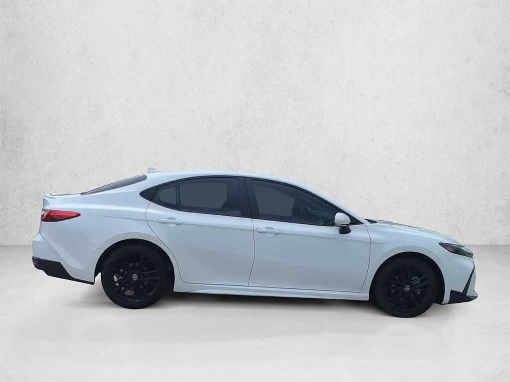 Used 2025 Toyota Camry SE Sedan
