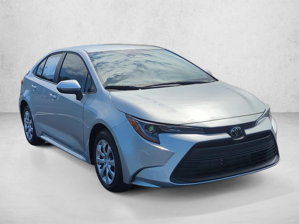 Certified 2025 Toyota Corolla LE Sedan