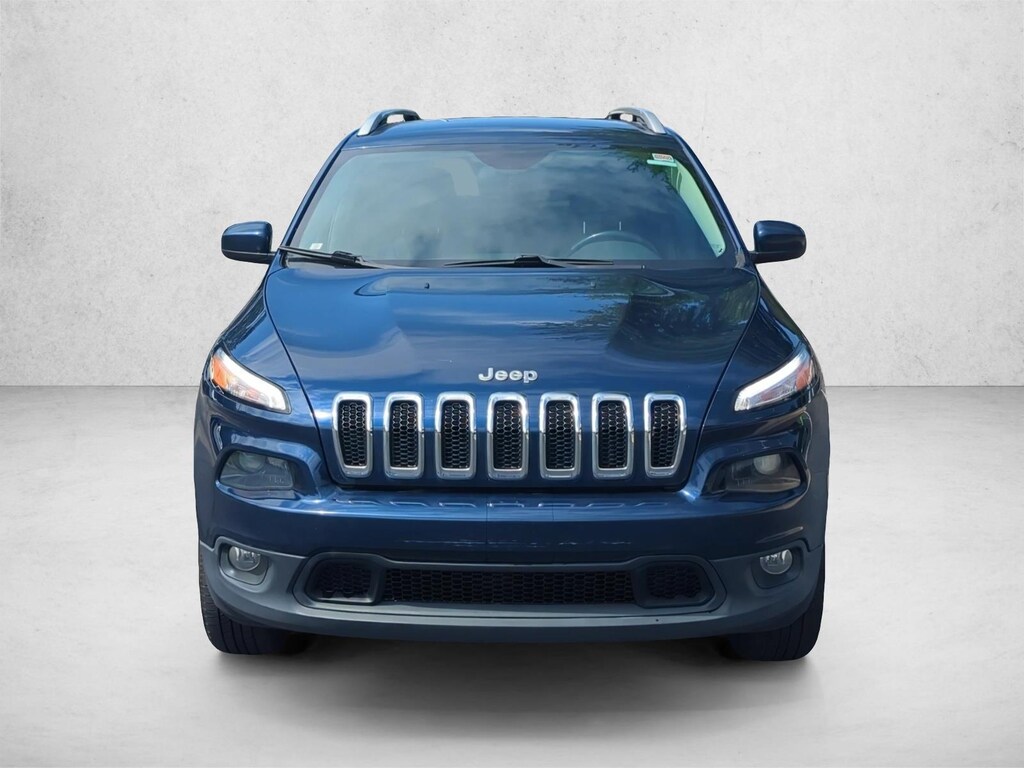 Used 2018 Jeep Cherokee Latitude Plus 4x4 SUV