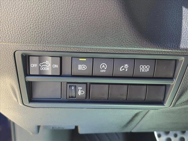 2025 Toyota Tundra SR5 - Photo 17
