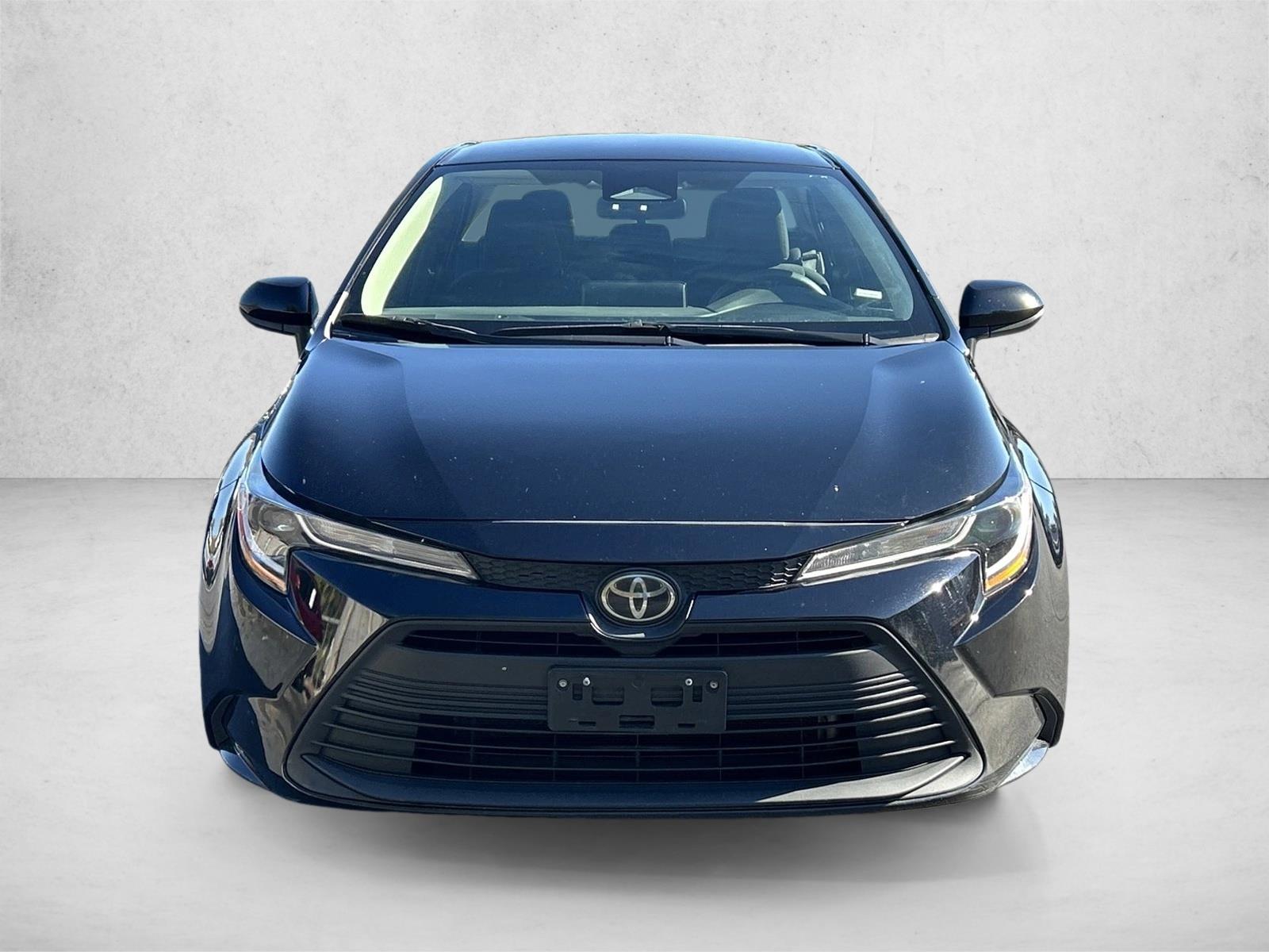 2024 Toyota Corolla LE photo 2