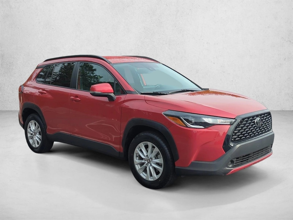 Used 2022 Toyota Corolla Cross LE SUV