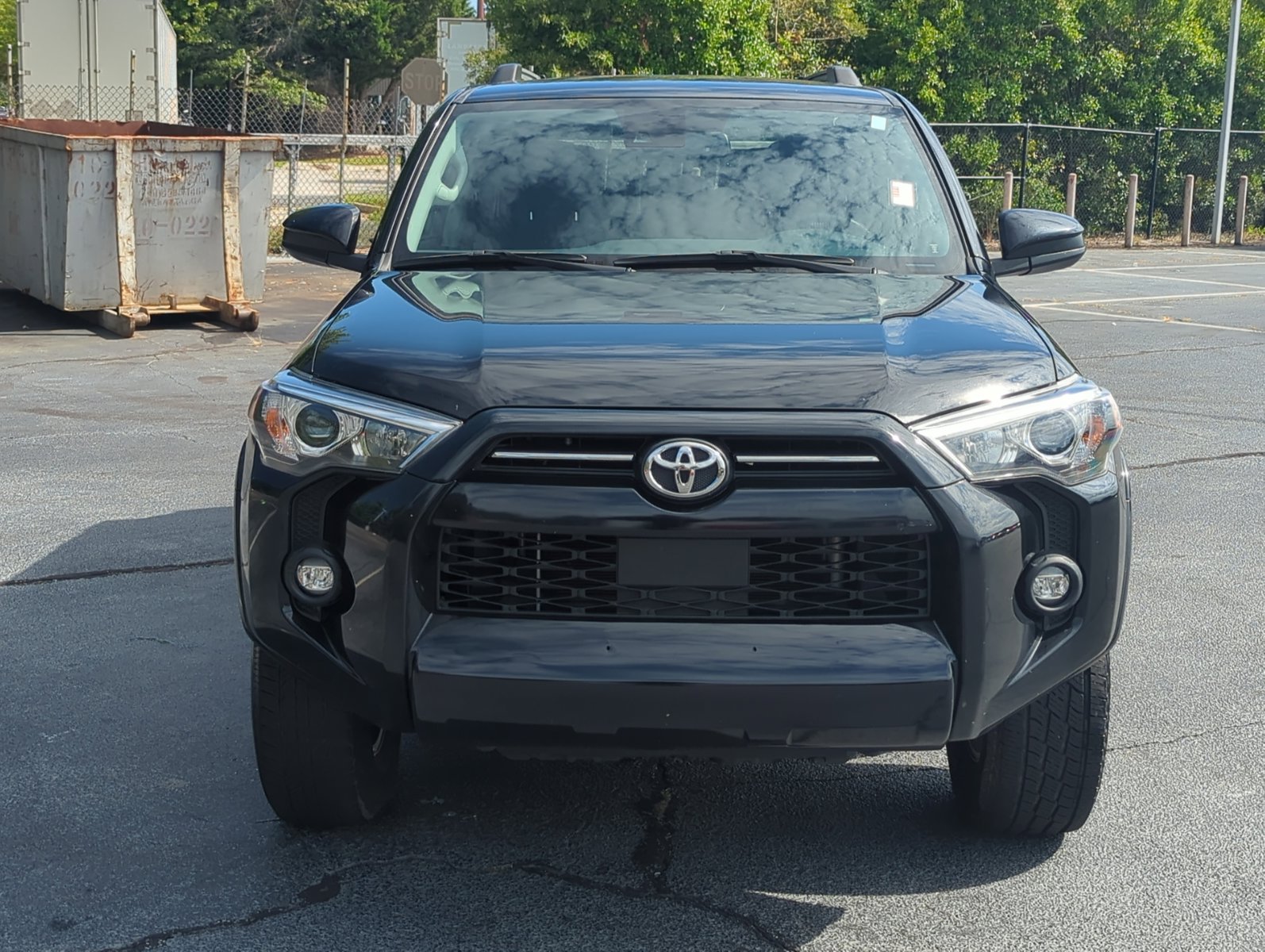 2023 Toyota 4Runner SR5 photo 2