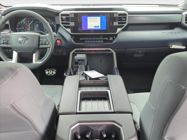 2025 Toyota Tundra SR5 - Photo 21