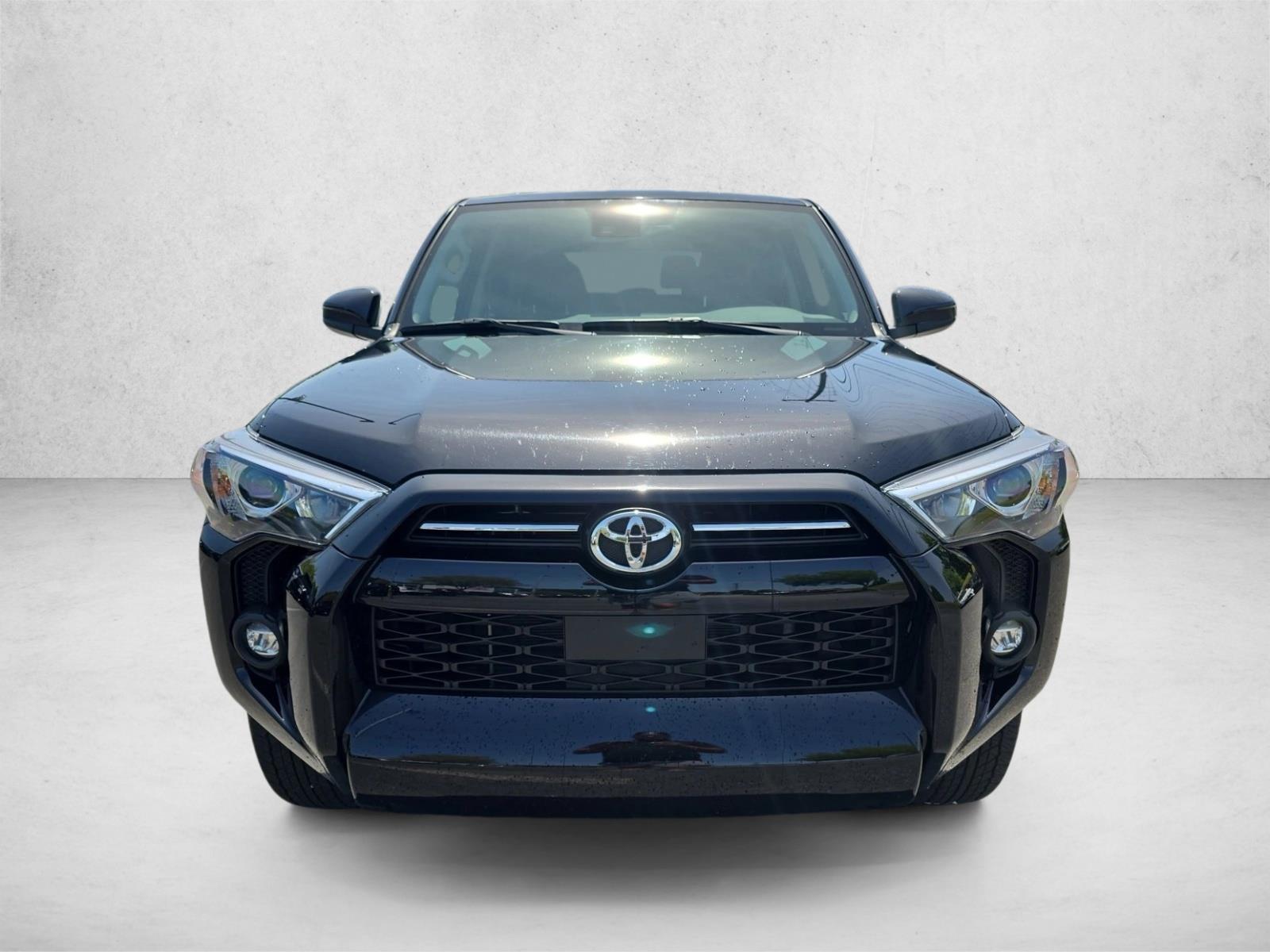 2024 Toyota 4Runner SR5 photo 2