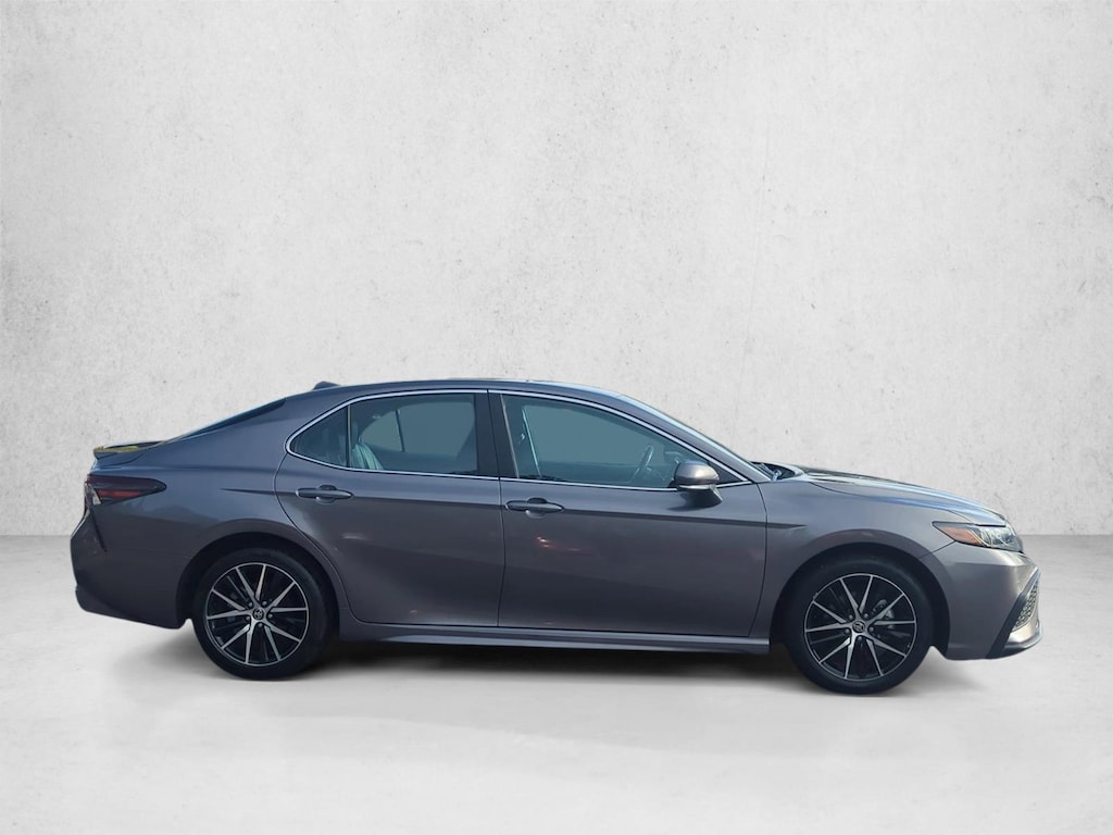 Used 2024 Toyota Camry SE Sedan