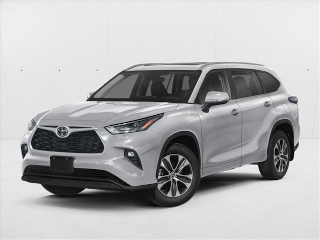 Used 2025 Toyota Highlander XLE SUV