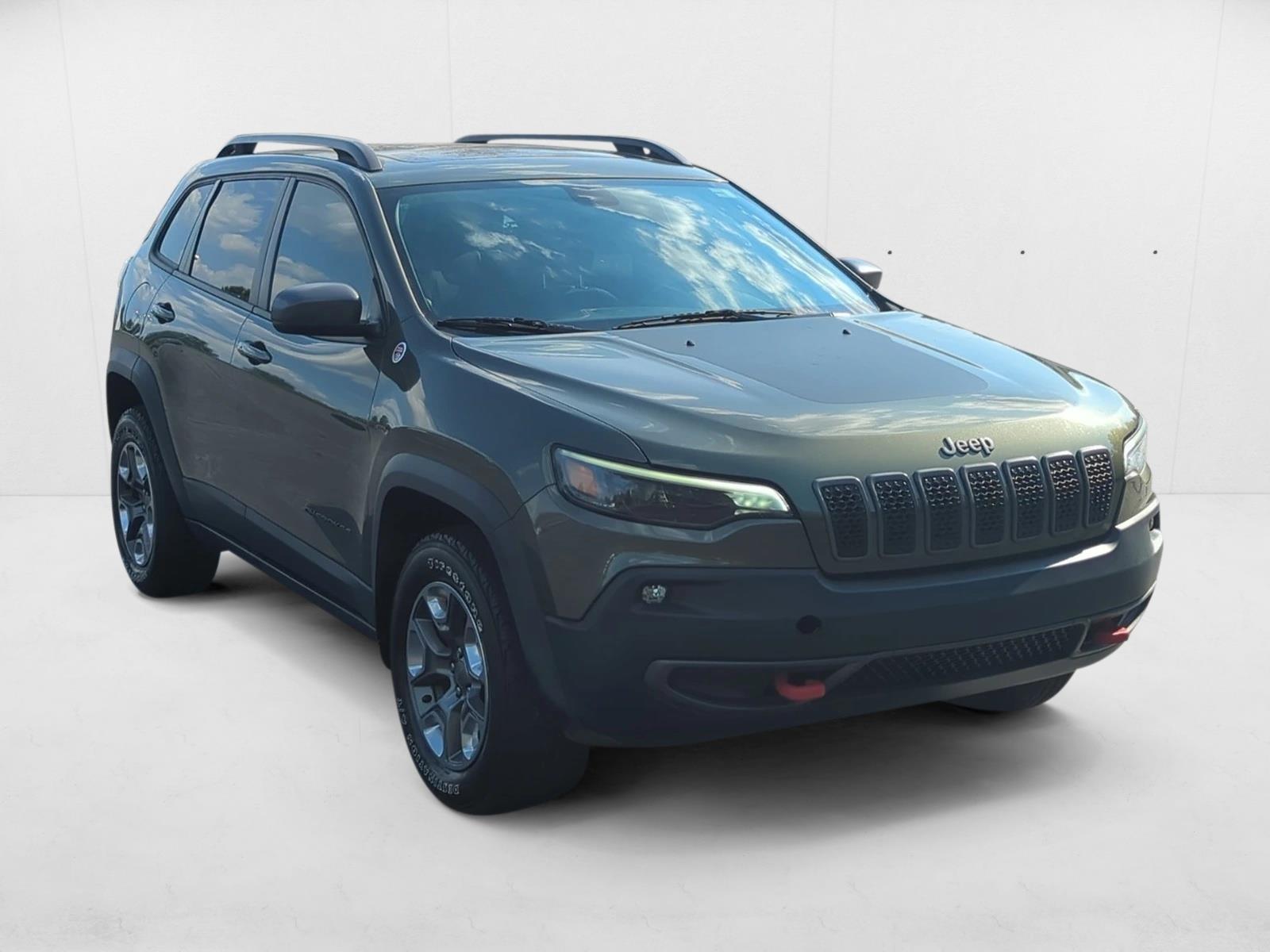 2019 Jeep Cherokee Trailhawk photo 3