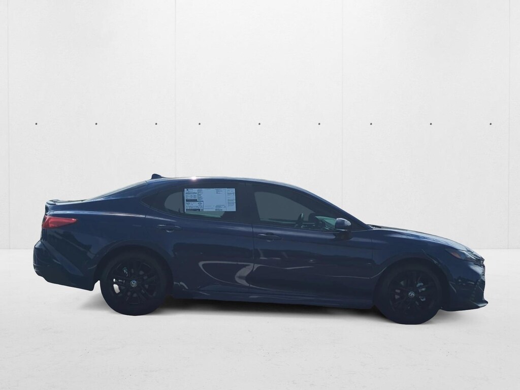 Used 2025 Toyota Camry SE Sedan